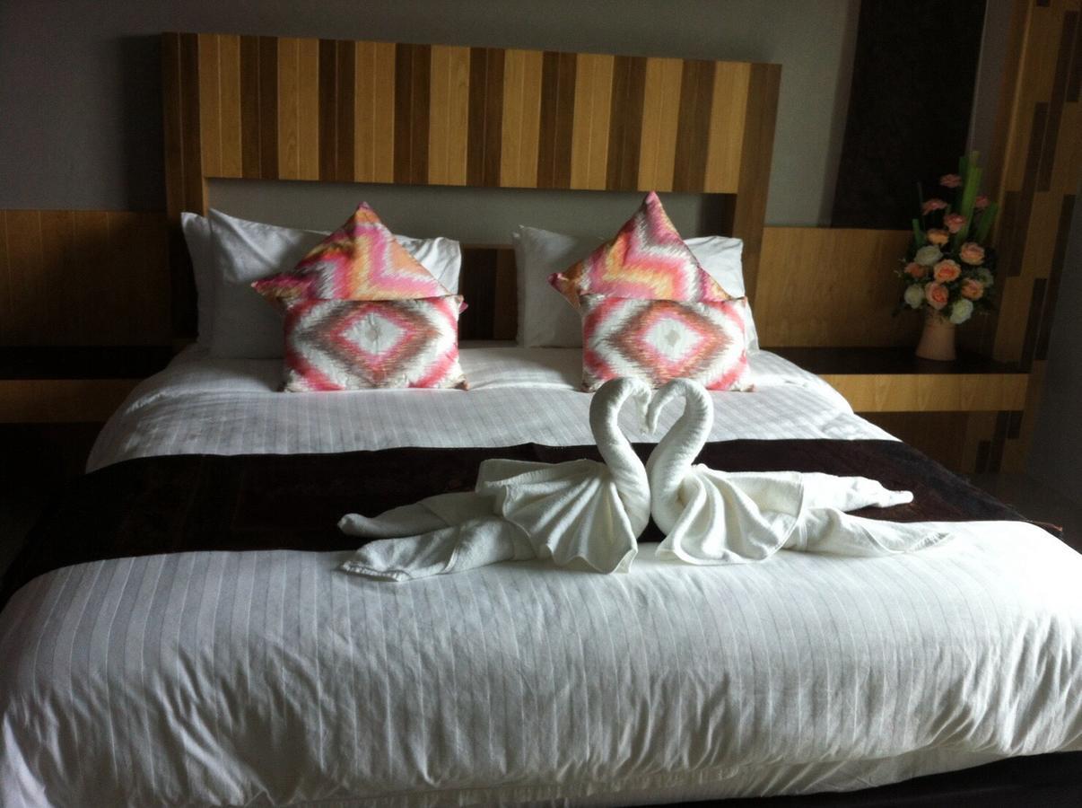אוטרדיט Hobby Hotel מראה חיצוני תמונה