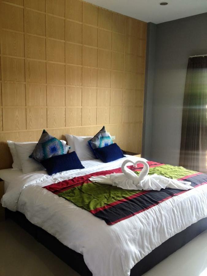 אוטרדיט Hobby Hotel מראה חיצוני תמונה